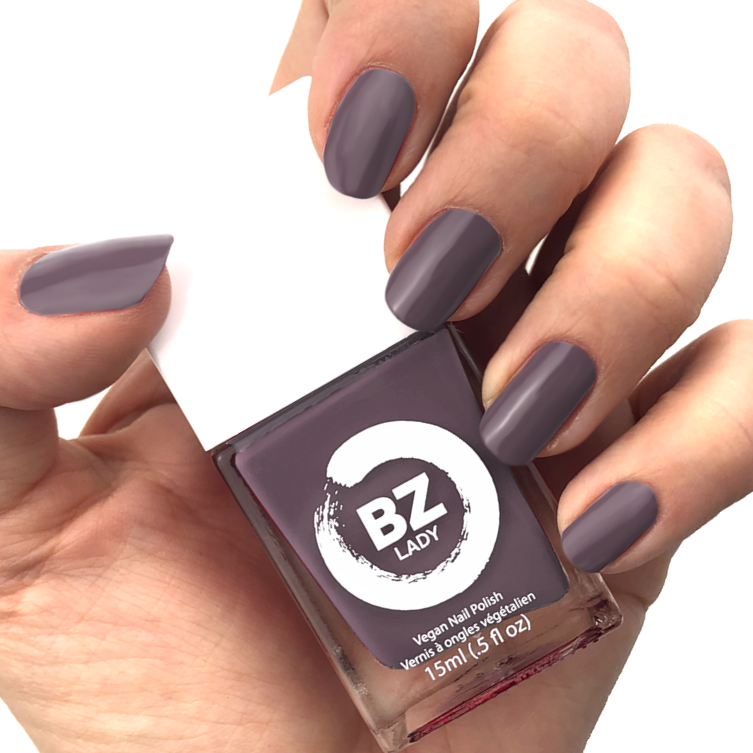 Vegan nail polish violet BZ Lady Milano